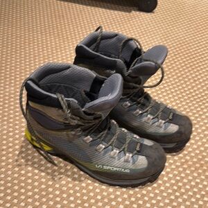 La Sportiva Gray Hiking Boots